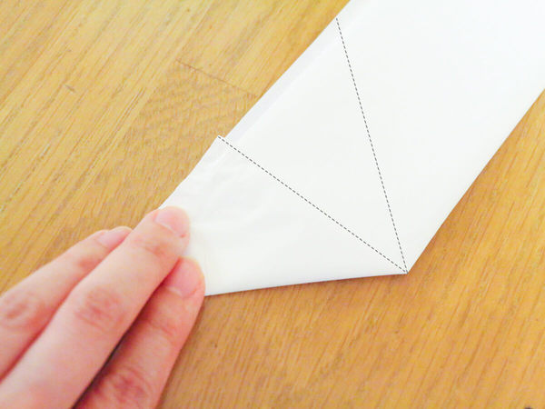 三角折りのレジ袋：ステップ4